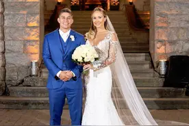 “天体之王”孔卡正式举行婚礼，新娘是其训练师的前未婚妻图片