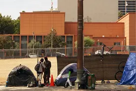 提供免费住房？美国无家可归者超过58万人图片