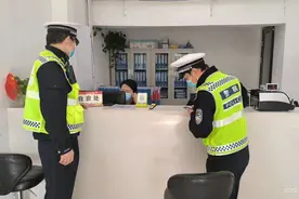 套牌车竟是这样“套”？民警哭笑不得……安排图片