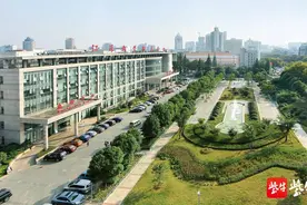 镇江一医院收治多名急性喉炎患儿
专家提醒：孩子出现这种咳嗽，请立刻去医院图片
