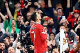 体坛联播｜C罗进球曼联欧联杯大胜，金博洋伤别花滑大奖赛图片