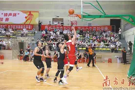 廉江市实验学校夺冠图片