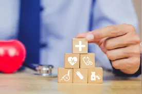 入手要抢、稳赚不赔？“网红”险种增额终身寿险热销背后存隐忧图片