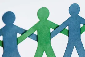 症状都是尿频尿急，前列腺炎和前列腺增生应该如何区分？图片