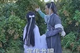 扮成杨过帮助滞销果农的小伙：靠“杨过犁田”走红，辗转广西各地拍视频图片