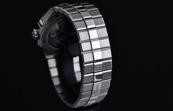 �ʸм�ǿ ʵ����ӳ�ɫ ���������ӥ��