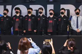 JDG无缘S12决赛，主教练：不要觉得低人一等图片