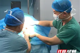 臀部长了个小“疙瘩”？娄底市第一人民医院为患者解决后“股”之忧图片