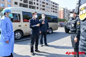 许忠建在专题调度疫情防控工作时强调：宜将剩勇追穷寇 不获全胜不收兵 黎春秋王建球李万千印宇鹰参加图片