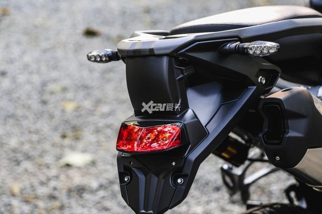 看了电控配置全拉满的凯旋Tiger 1200 水鸟野驴都不香了