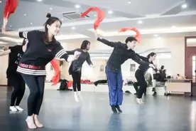 七年磨一剑，闵行这所中学以艺术与科技体育为特色，让孩子拥有闪亮的未来图片