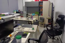 职场“失语症”图片