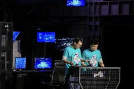 在线窃听视频、远程解锁智能汽车，极客揭秘云时代的新型安全漏洞图片