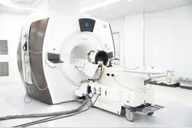 华东地区首台“磁波刀”治疗手术在浦东完成图片