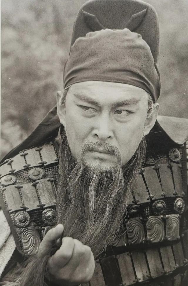 排队送别陆树铭，唯有这个“关羽”五十年不会再有