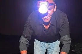 趣看全国养蟹特色产业亿元村——常州郑陆黄天荡蟹农夜捉螃蟹图片