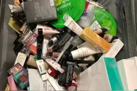 小样，你站住！双十一赠品遭唾弃，月光族子民：“东方清仓”我都不买了图片