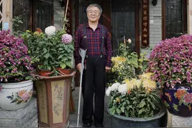 北京最早残疾人个体户，不再修车，仍要与社会“合拍”图片