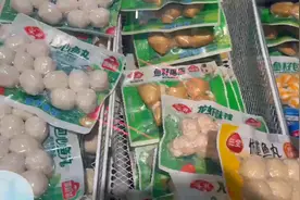 你吃的鱼丸里有鸡肉，还有鸭皮？生产厂商：口感需要，价格考虑图片