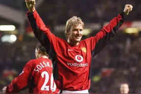 贝克汉姆：弗爵爷说要把曼联7号球衣给我时，我哭了图片