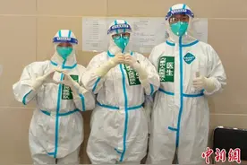 并肩有你——呼和浩特战“疫”侧记图片