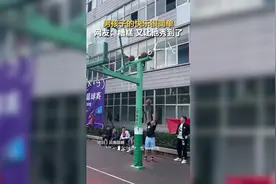 篮球男孩的快乐很简单图片