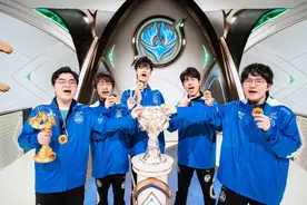 武汉eStarPro的绝代双骄：首个辅助FMVP向阳和五冠射手刘天豪图片