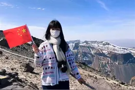 高中女生休学旅行49座城市，别看成花父母的钱游山玩水图片