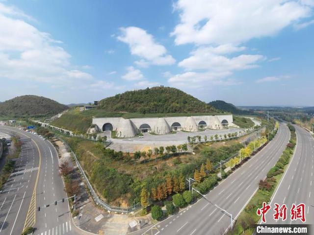 ���ݽ������־��÷�չ������ ��������ݷ�չ2.0������