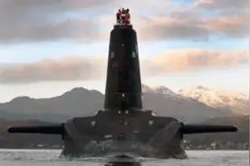 曝光！英国核潜艇突发险情，绝密任务中止图片