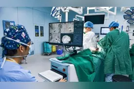 7岁女童无故发笑1年查出痴笑性癫痫，置入脑内电极后康复