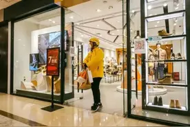 实体店抢滩“双11”，“数码外卖”“美妆外卖”火了图片
