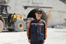 柳工出海二十年 那些奋战一线的“服务尖兵”图片