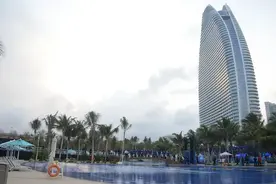 内地首座“七星级酒店”三亚亚特兰蒂斯老板请辞，年薪曾超4000万图片