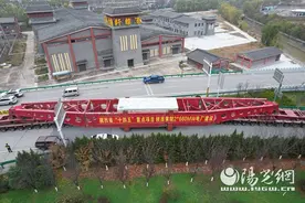 车货载重582吨“巨无霸”主变压器顺利运抵黄陵发电公司图片