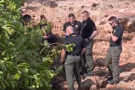 飓风过后美国佛州海滩惊现6具人类骸骨，来自200多年前图片