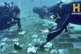 潜水员海底发现36年前美国“挑战者”号航天飞机最大残骸图片