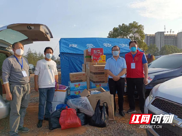 零陵税务：夫妻档父女兵齐上阵 谱写感人战疫故事