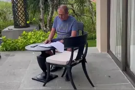 俄媒称拉夫罗夫回应“戴苹果智能手表用苹果手机”：手表是华为的图片