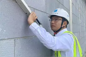 泥土汗水中绽放青春之花——记中建三局青年员工赵嘉乐图片