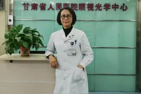 「奔流·医说」8岁男童右眼感染20多条螨虫 眼科专家：撸猫要小心图片