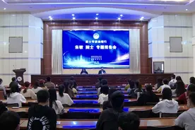 朱敏院士：曲靖是名副其实的古鱼王国图片