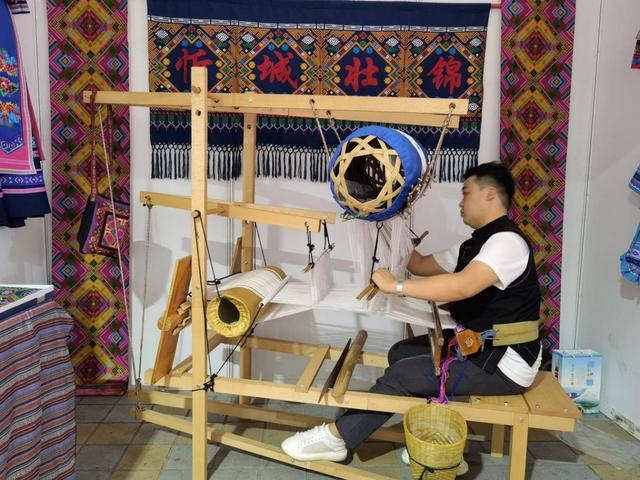 ���۸�����׳����������ʷ��š��չ�ֹ������