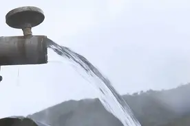 成功出水！“家门口”泡汤，快啦图片