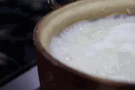煮粥加碱得不偿失，增稠不加碱加什么好？图片