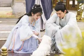 跳脱了现实逻辑的《卿卿日常》引发观剧人热情“参与”文本再创作：热度最快“破万剧”赢在哪些网生代滤镜图片