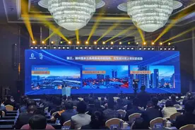 浙江湖州38个重大项目集中签约，总投资727亿元图片