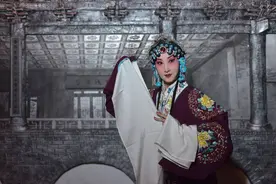 沉浸式戏剧不断走俏 专访沉浸演艺架构师潘乃奇：更需要有优质内容支撑图片