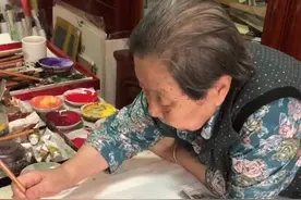 人间丨分享幸福！93岁奶奶晒日常生活圈粉30万图片