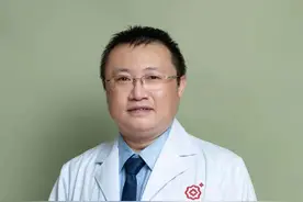 家有小孩要注意！小学生尿频尿急，医院单月接诊上百例，病因究竟是啥？图片